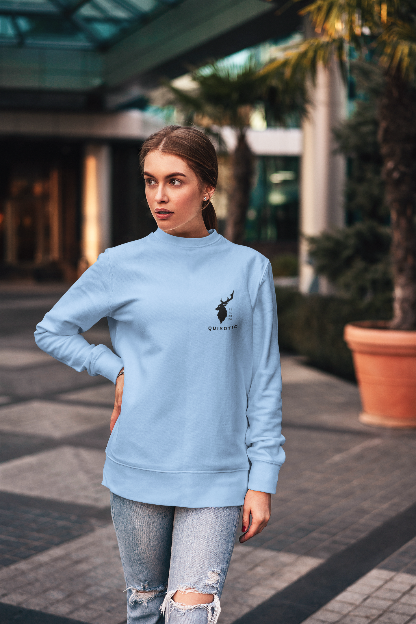 Cozy Essential Sweatshirt - Baby Blue