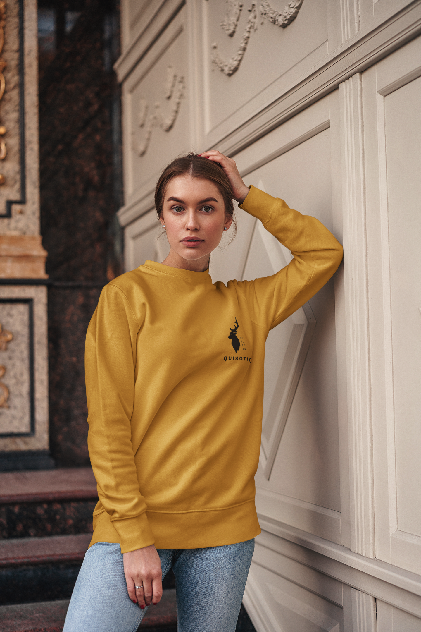 Cozy Essential Sweatshirt - Mustard